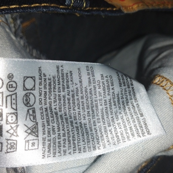Dark Wash Levis 550 Jeans 44x30 - Picture 5 of 7
